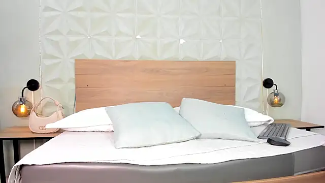 ValeryTrans  online show from 03/31/26, 01:22