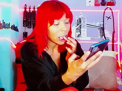 Snapshot of mylygrey chatting on 12/01/25, 03:17 mylygrey online show from 12/01/25, 03:17