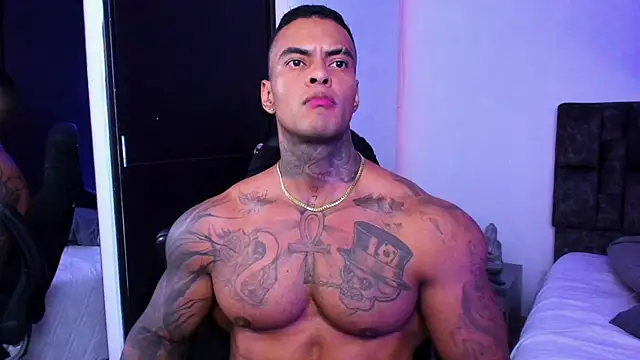 Snapshot of binmontana_ chatting on 10/03/25, 09:12 binmontana online show from 10/03/25, 09:12