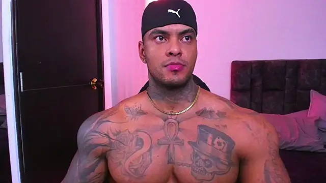 Snapshot of binmontana_ chatting on 12/17/25, 09:32 binmontana online show from 12/17/25, 09:32