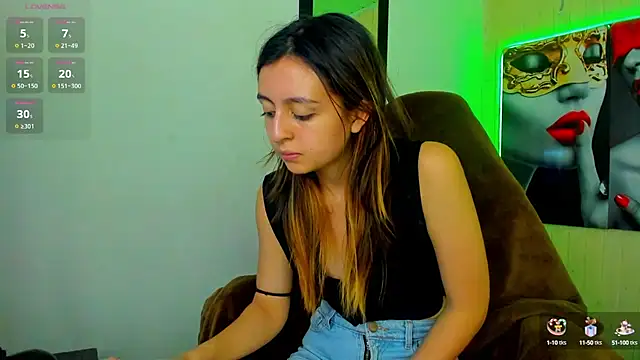 Snapshot of lala_clark chatting on 09/30/25, 03:55 lala clark online show from 09/30/25, 03:55