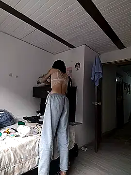 Snapshot of FelishaKitty chatting on 09/29/25, 04:01 FelishaKitty online show from 09/29/25, 04:01