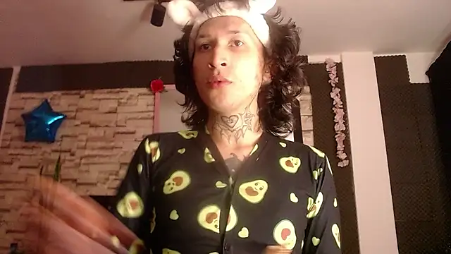 Snapshot of FelishaKitty chatting on 10/08/25, 10:46 FelishaKitty online show from 10/08/25, 10:46