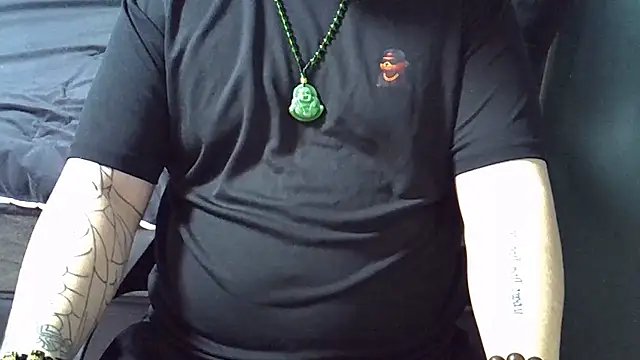 Snapshot of CAOSLOAD chatting on 12/14/25, 08:09 CAOSLOAD online show from 12/14/25, 08:09