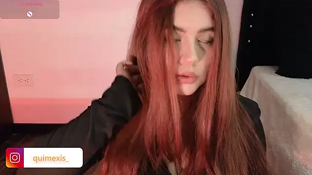 Snapshot of Quimexis chatting on 12/16/25, 04:39 Quimexis online show from 12/16/25, 04:39