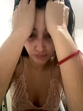 Snapshot of KarenG2025 chatting on 10/10/25, 03:38 KarenG2025 online show from 10/10/25, 03:38