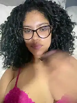 Snapshot of miiabrown18 chatting on 04/01/26, 08:37 miiabrown18 online show from 04/01/26, 08:37