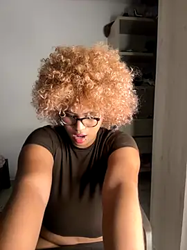 niki wild18 online show from 09/29/25, 10:36