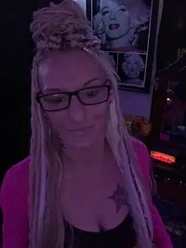 blondebarbiebae online show from 10/01/25, 07:31