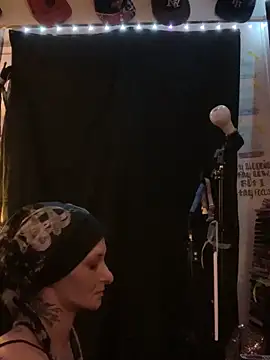 blondebarbiebae online show from 10/02/25, 04:03