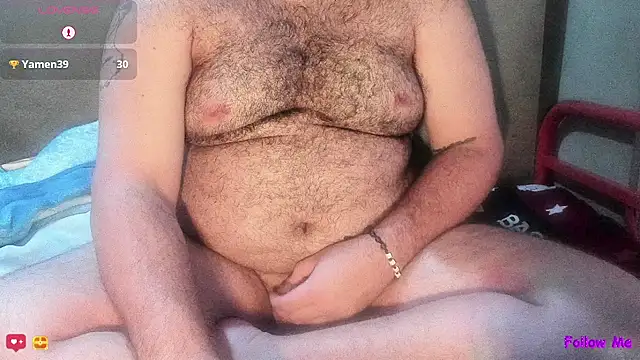 Snapshot of big_bearr chatting on 03/26/26, 10:04 big bearr online show from 03/26/26, 10:04