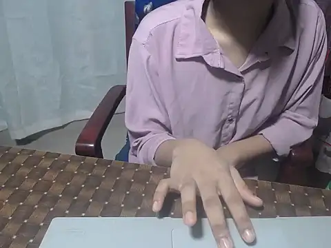 henakhan32 online show from 10/07/25, 03:14