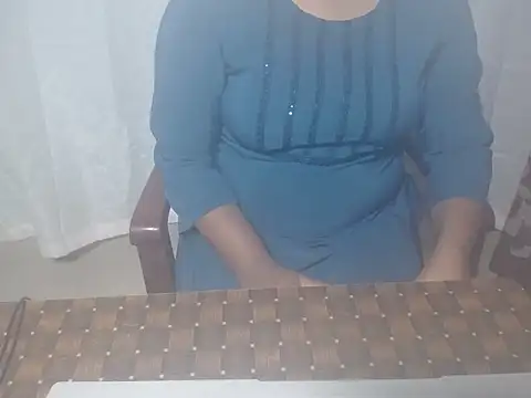 henakhan32 online show from 10/10/25, 04:55