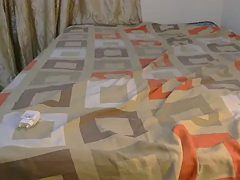 Snapshot of HorneyEbony chatting on 10/15/25, 03:12 HorneyEbony online show from 10/15/25, 03:12