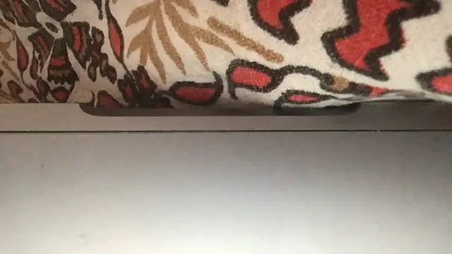 Snapshot of paula19800 chatting on 12/02/25, 10:31 paula19800 online show from 12/02/25, 10:31