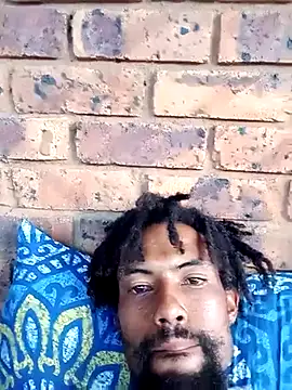 Snapshot of Goofygoody17 chatting on 03/29/26, 02:17 Goofygoody17 online show from 03/29/26, 02:17