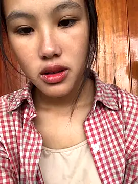 Mai lovely online show from 10/04/25, 01:36