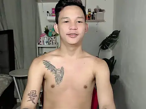 Snapshot of asianmonstercock05 chatting on 03/18/26, 11:08 asianmonstercock05 online show from 03/18/26, 11:08
