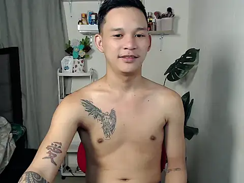 Snapshot of asianmonstercock05 chatting on 03/26/26, 08:09 asianmonstercock05 online show from 03/26/26, 08:09