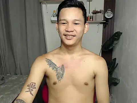 Snapshot of asianmonstercock05 chatting on 04/12/26, 05:34 asianmonstercock05 online show from 04/12/26, 05:34