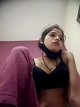 Snapshot of Mahek_love143 chatting on 06/02/26, 11:29 Mahek love143 online show from 06/02/26, 11:29
