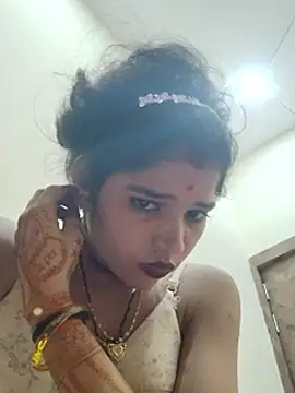 Snapshot of Mahek_love143 chatting on 06/21/26, 11:46 Mahek love143 online show from 06/21/26, 11:46