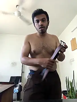 Snapshot of SilentTerr chatting on 03/08/26, 07:01 SilentTerr online show from 03/08/26, 07:01