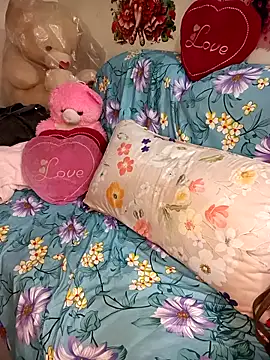 Snapshot of Marathi_Ashu1 chatting on 04/17/26, 07:11 Marathi Ashu1 online show from 04/17/26, 07:11