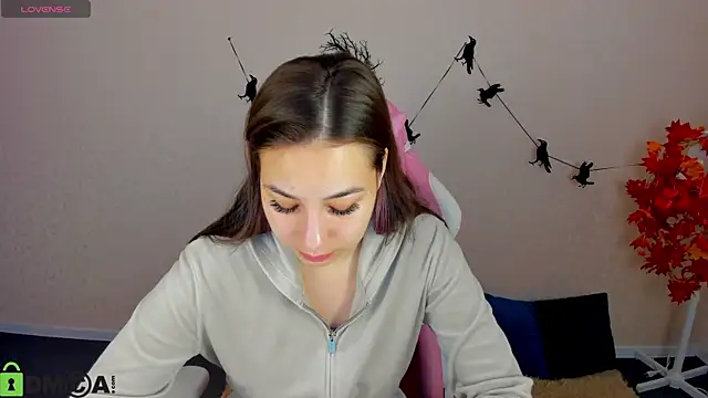 Snapshot of Al1ice_Moures chatting on 11/07/25, 01:16 Al1ice Moures online show from 11/07/25, 01:16