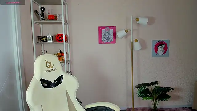 Snapshot of Al1ice_Moures chatting on 11/24/25, 01:16 Al1ice Moures online show from 11/24/25, 01:16