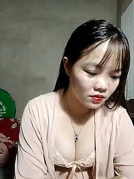 Snapshot of Meomeo-meo chatting on 10/17/25, 12:30 Meomeo-meo online show from 10/17/25, 12:30
