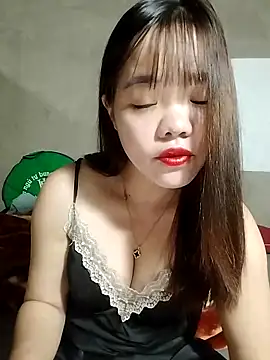 Snapshot of Meomeo-meo chatting on 10/22/25, 12:05 Meomeo-meo online show from 10/22/25, 12:05