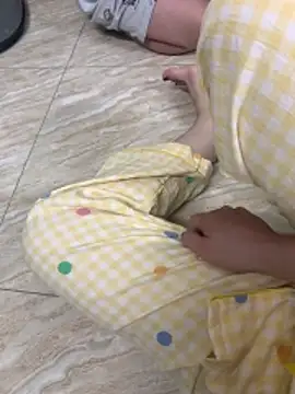 Snapshot of Meomeo-meo chatting on 04/06/26, 11:22 Meomeo-meo online show from 04/06/26, 11:22