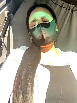 Snapshot of Xiaooot chatting on 10/11/25, 12:32 Xiaooot online show from 10/11/25, 12:32