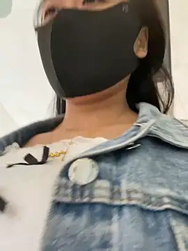 Snapshot of Xiaooot chatting on 10/23/25, 05:40 Xiaooot online show from 10/23/25, 05:40