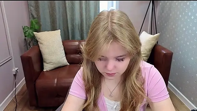 Melissa 199 online show from 10/20/25, 07:20