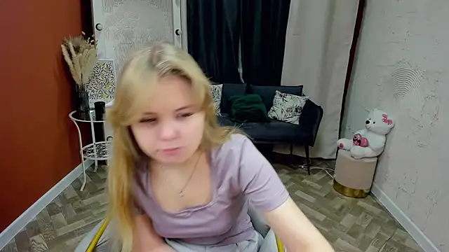 Melissa 199 online show from 12/14/25, 04:18