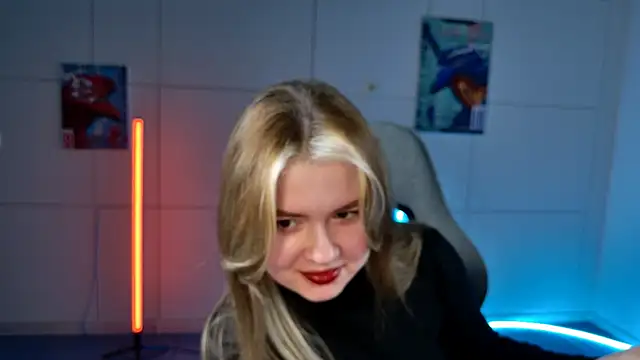 HaleySun online show from 10/01/25, 01:17