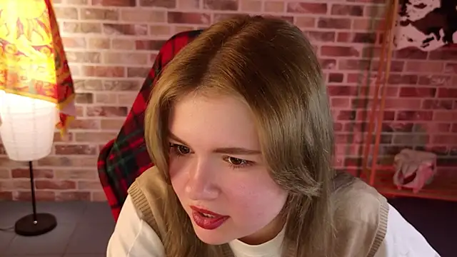 HaleySun online show from 10/15/25, 01:11