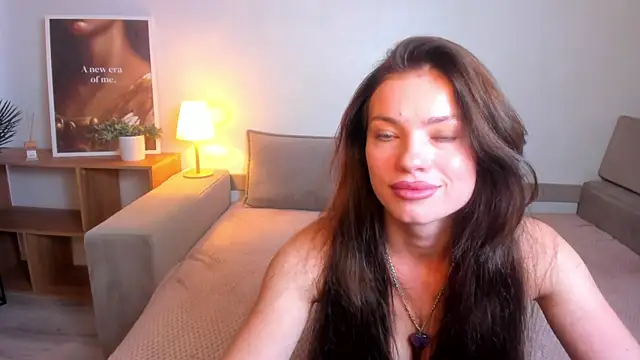 EmmaLuckyy online show from 09/25/25, 09:02