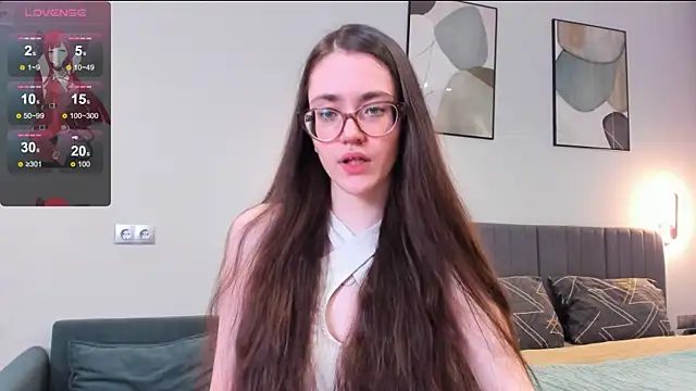 Snapshot of bellacatlovesmeat chatting on 10/27/25, 07:18 bellacatlovesmeat online show from 10/27/25, 07:18