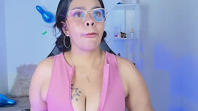 Evelyn brown8 online show from 10/04/25, 02:04