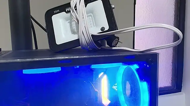 Evelyn brown8 online show from 10/25/25, 03:07