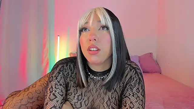 emily  walker online show from 05/15/26, 11:12