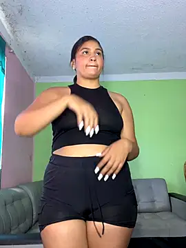 LUNA YOUNG  online show from 09/24/25, 03:59