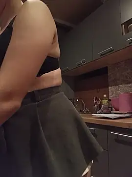 kisette online show from 11/27/25, 03:03