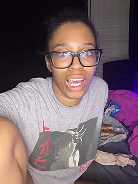 YeahhhitsBreezy online show from 03/05/26, 01:01