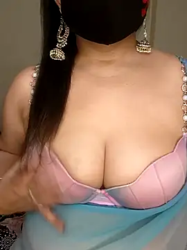 Snapshot of Sakshi-11 chatting on 02/28/26, 11:06 Sakshi-11 online show from 02/28/26, 11:06