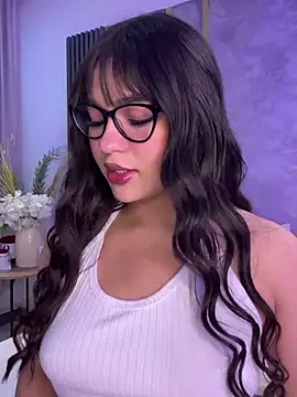 Samantha Hans online show from 02/04/26, 09:09