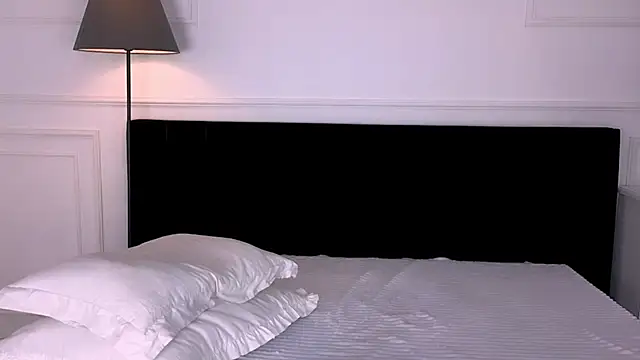 NoraAddams online show from 04/09/26, 06:19